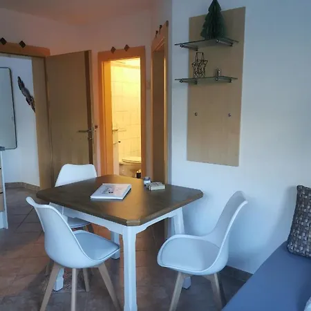 Haus Knoll